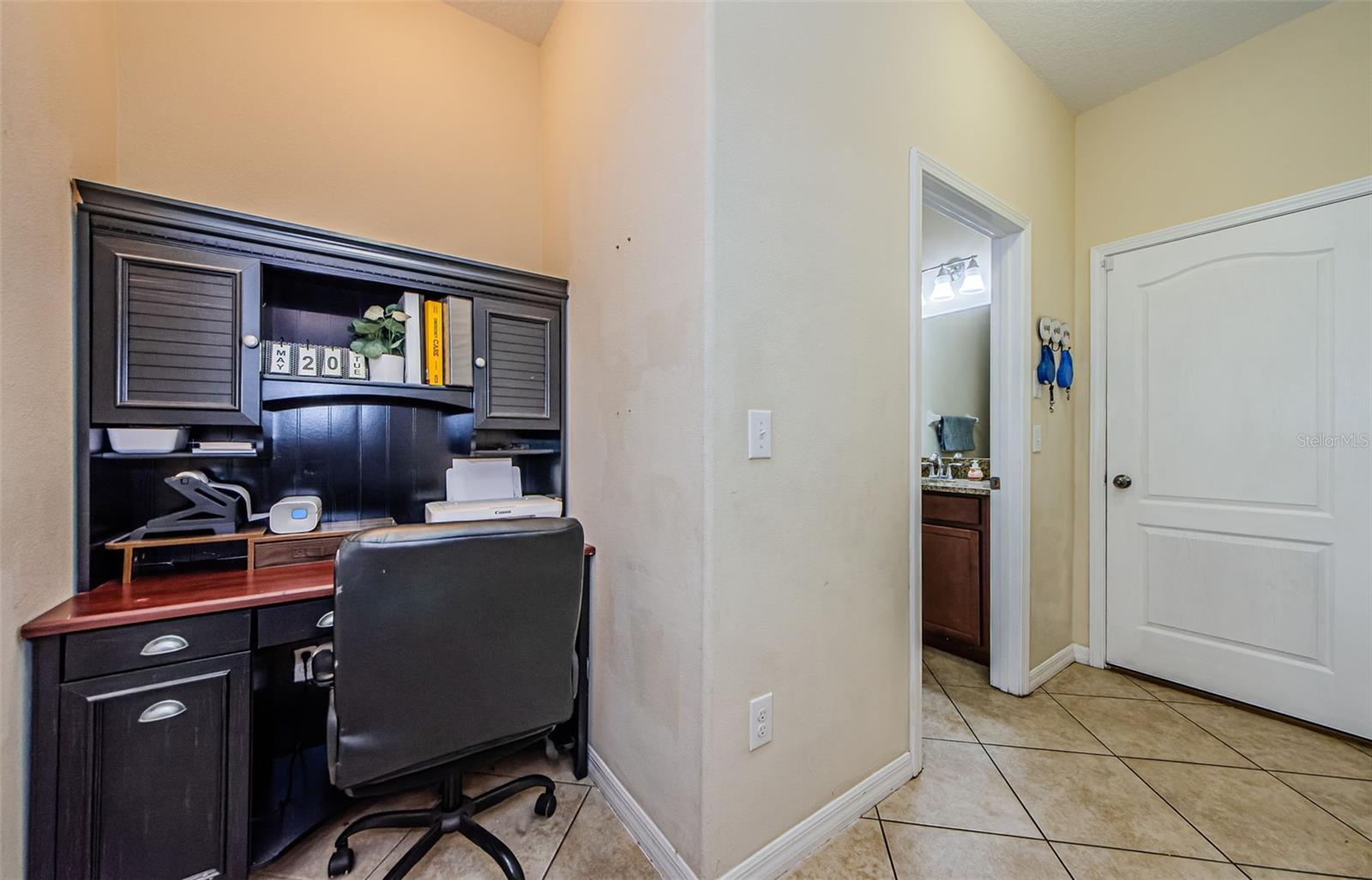 Image 20 of 99 For 14008 Lugano Court