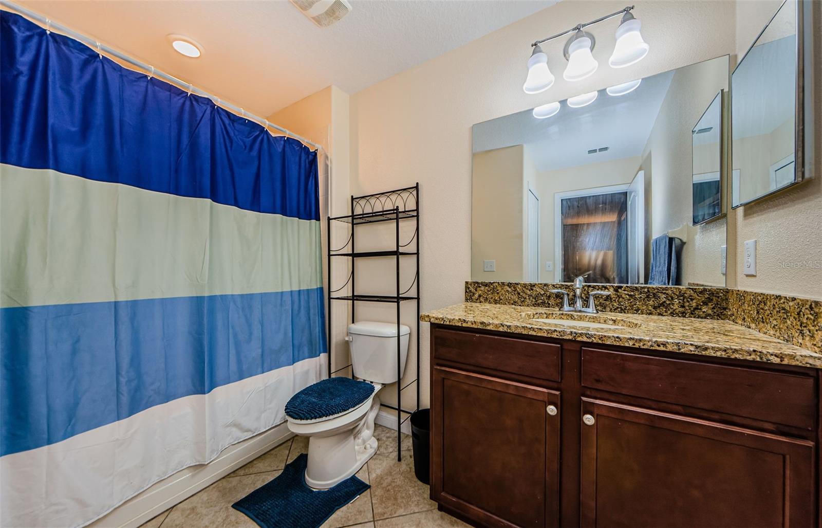 Image 34 of 99 For 14008 Lugano Court