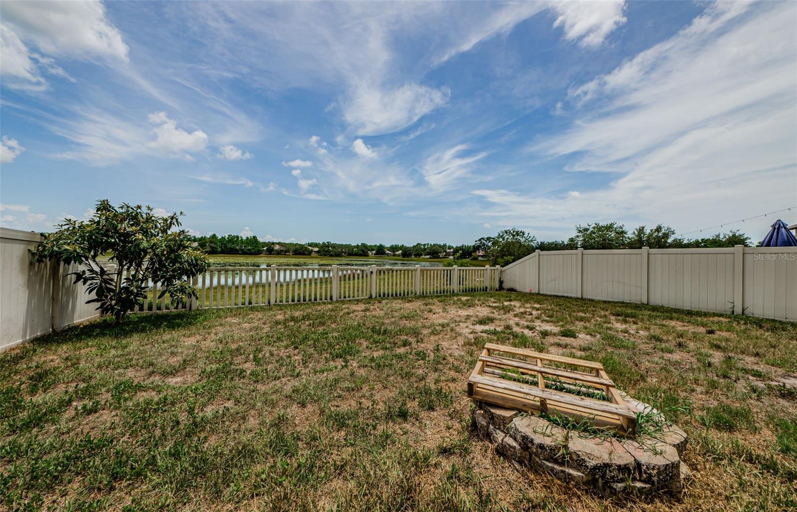 Image 44 of 99 For 14008 Lugano Court
