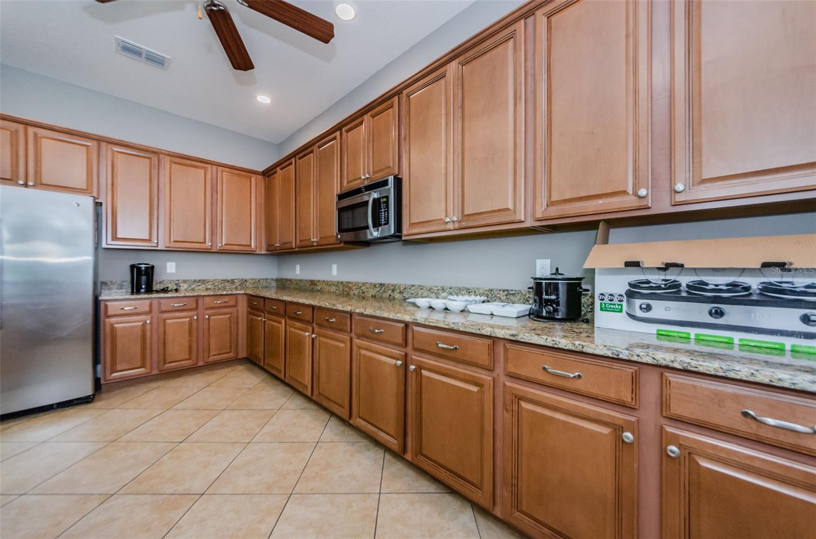 Image 65 of 99 For 14008 Lugano Court
