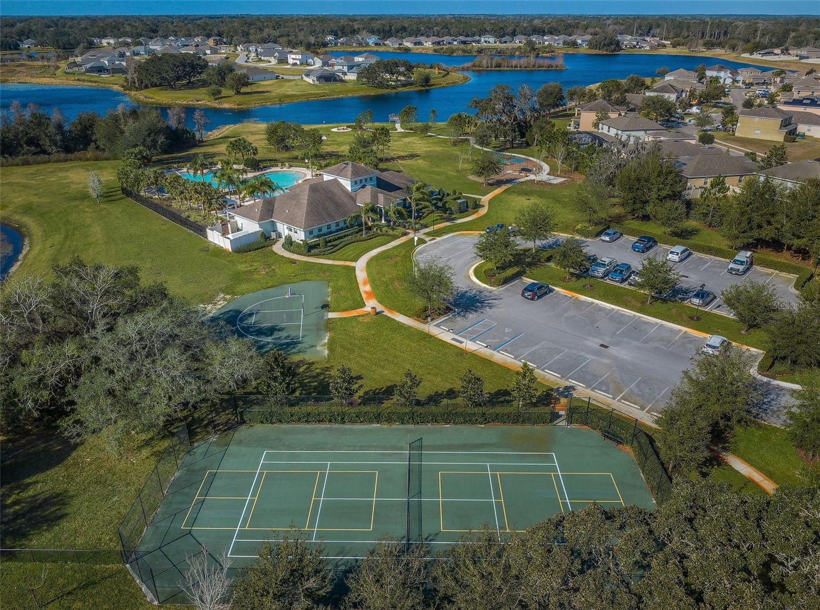 Image 95 of 99 For 14008 Lugano Court