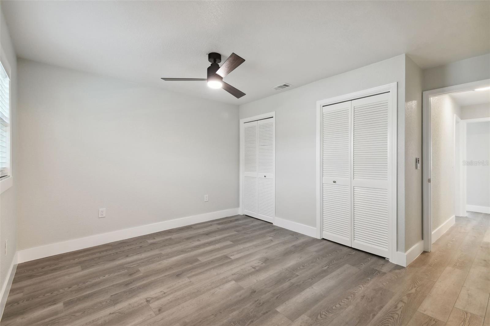 Image 29 of 44 For 4482 Kingston Drive