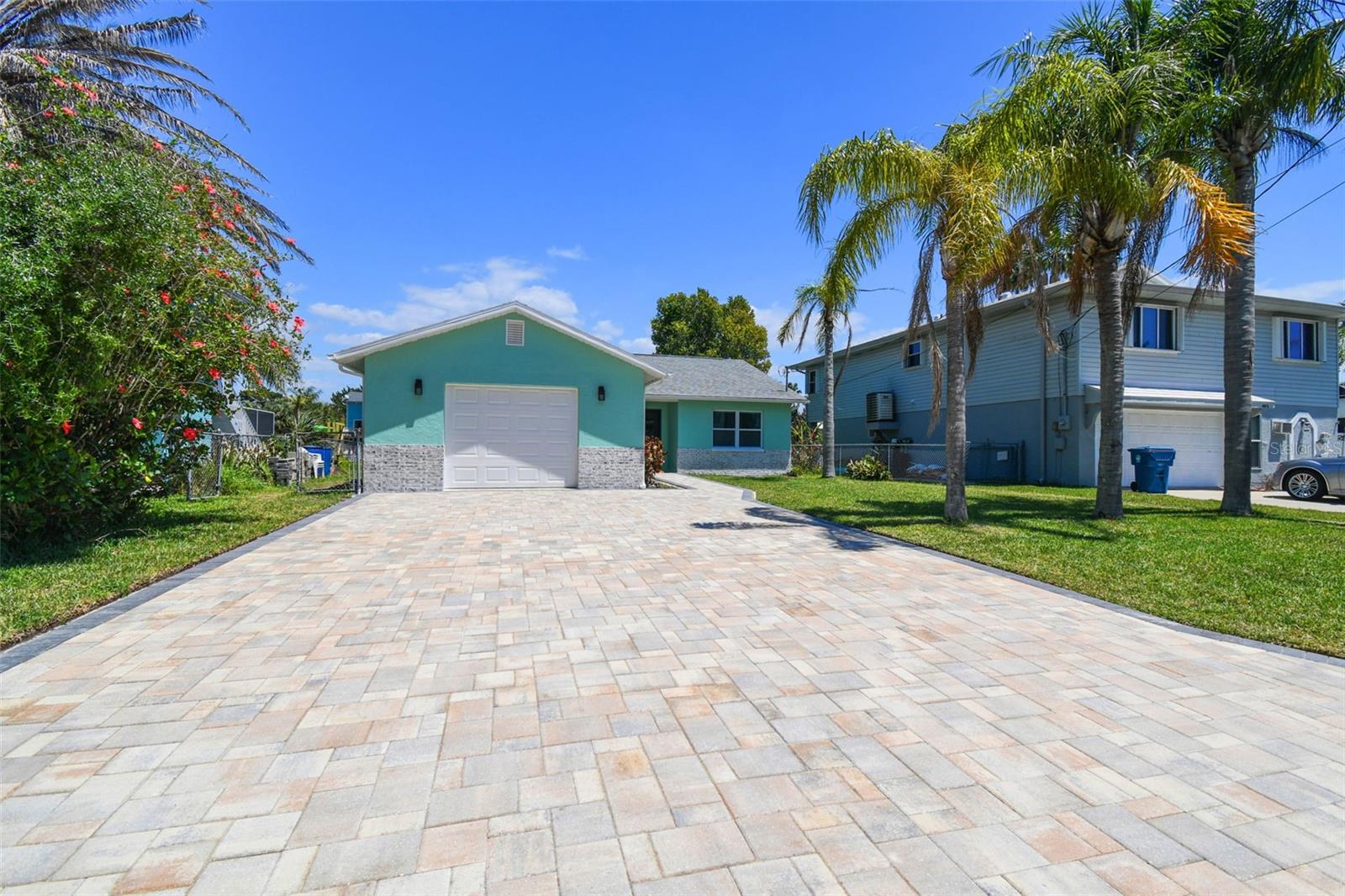 Image 6 of 44 For 4482 Kingston Drive