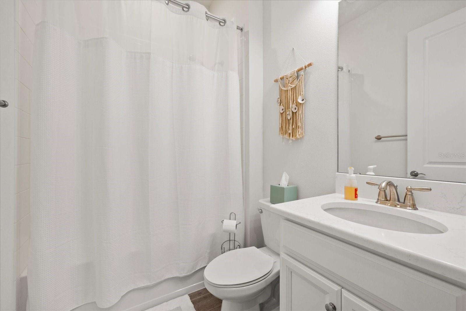 Listing photo id 20 for 11398 Juglans Drive