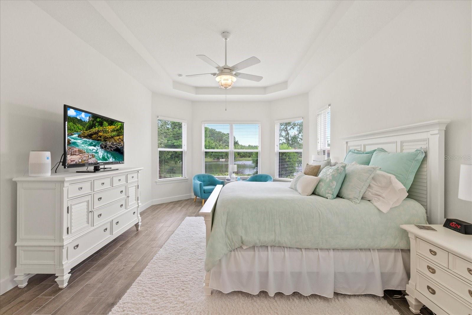 Listing photo id 34 for 11398 Juglans Drive