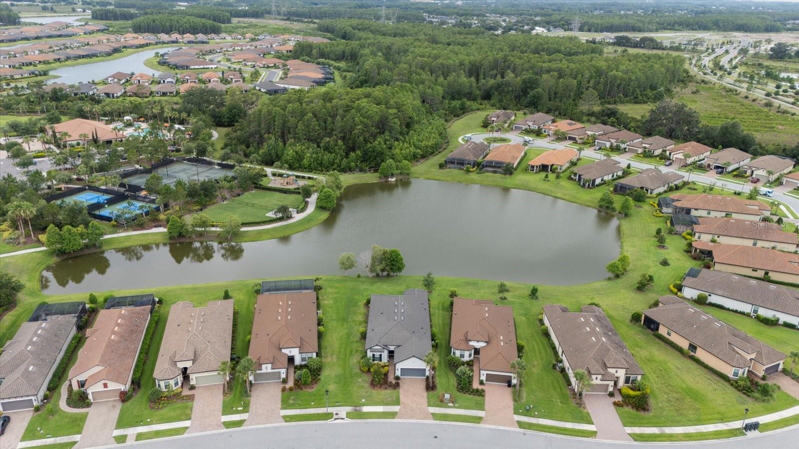 Listing photo id 50 for 11398 Juglans Drive