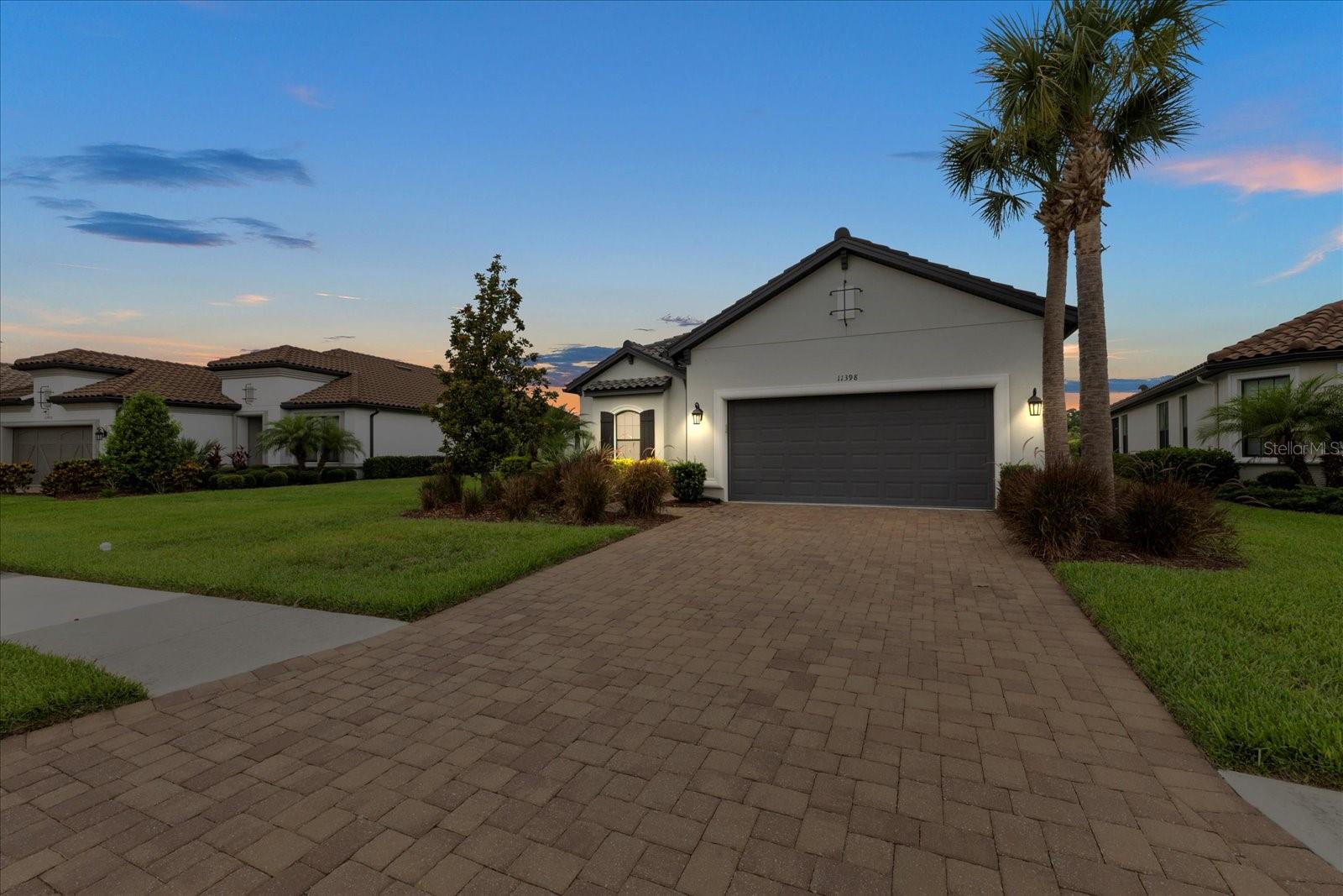 Listing photo id 51 for 11398 Juglans Drive