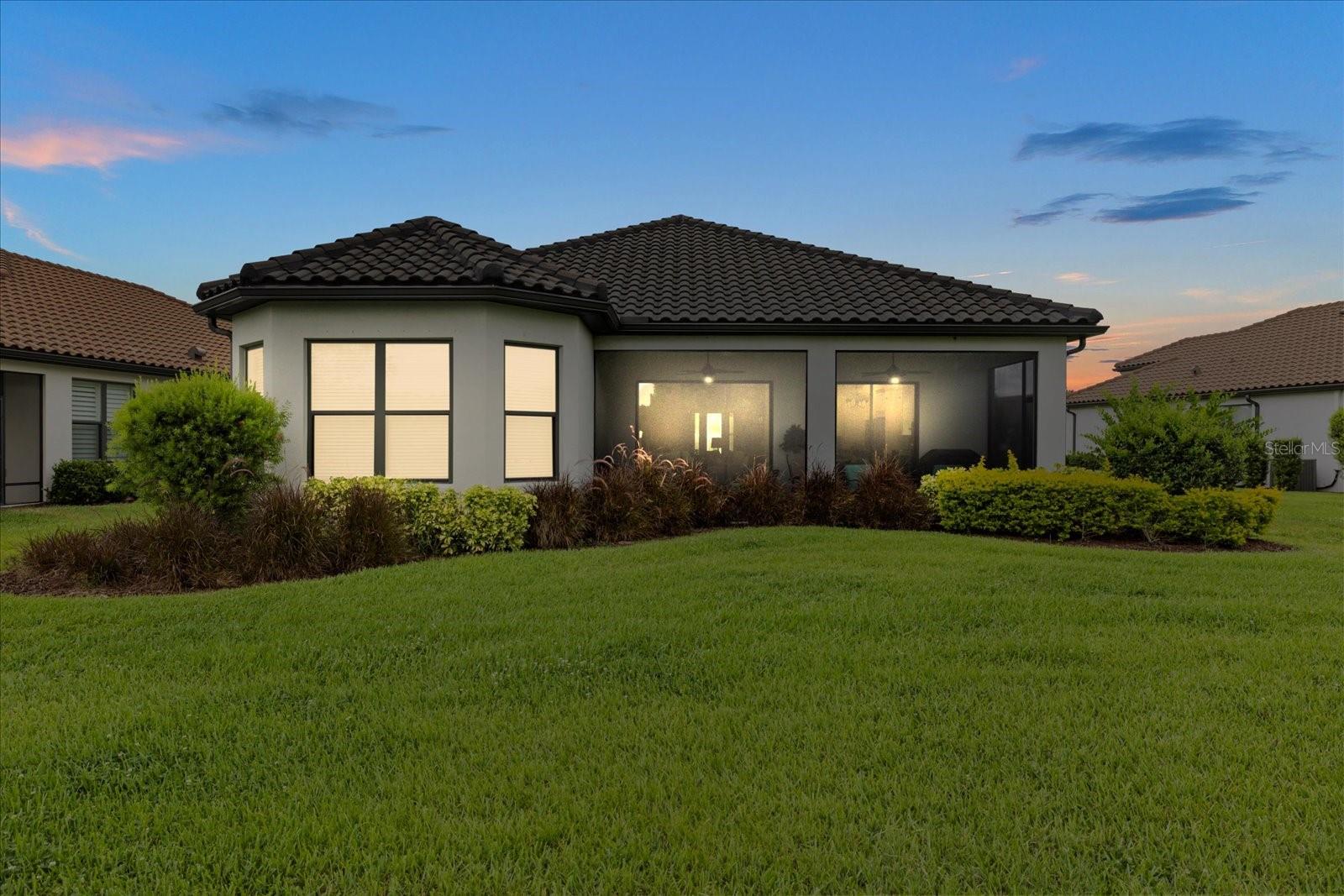 Listing photo id 57 for 11398 Juglans Drive