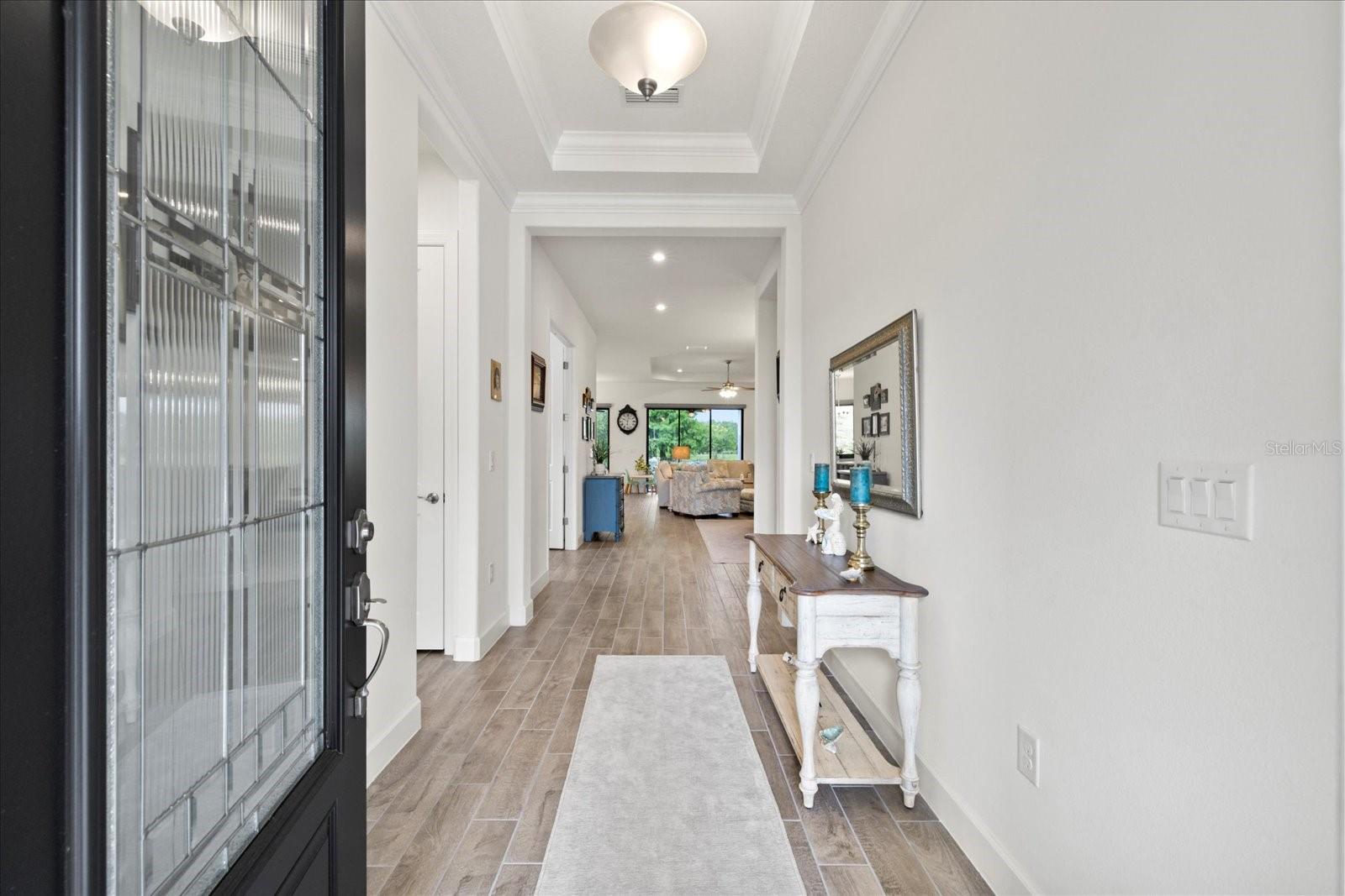 Listing photo id 4 for 11398 Juglans Drive