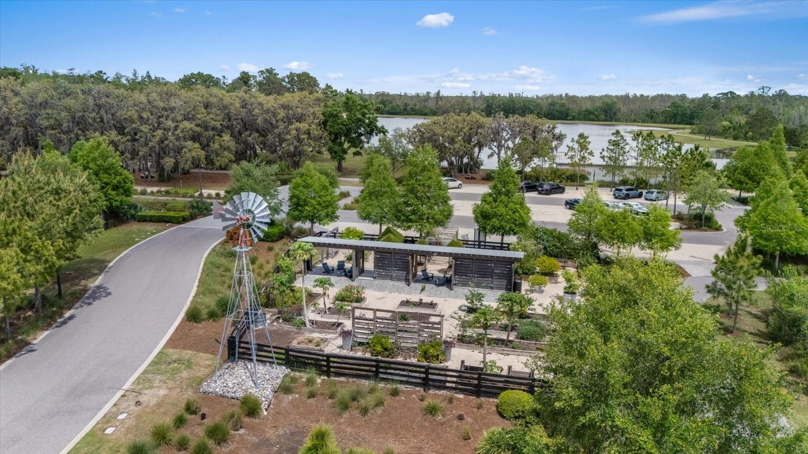Listing photo id 73 for 11398 Juglans Drive