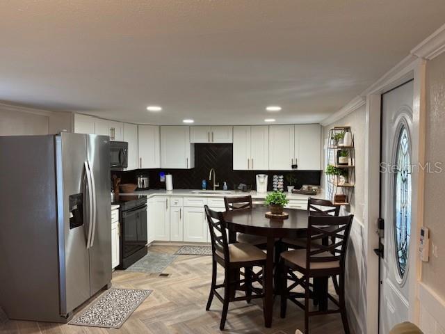 Image 4 of 17 For 6833 Flicker Lane