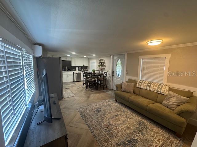 Image 8 of 17 For 6833 Flicker Lane