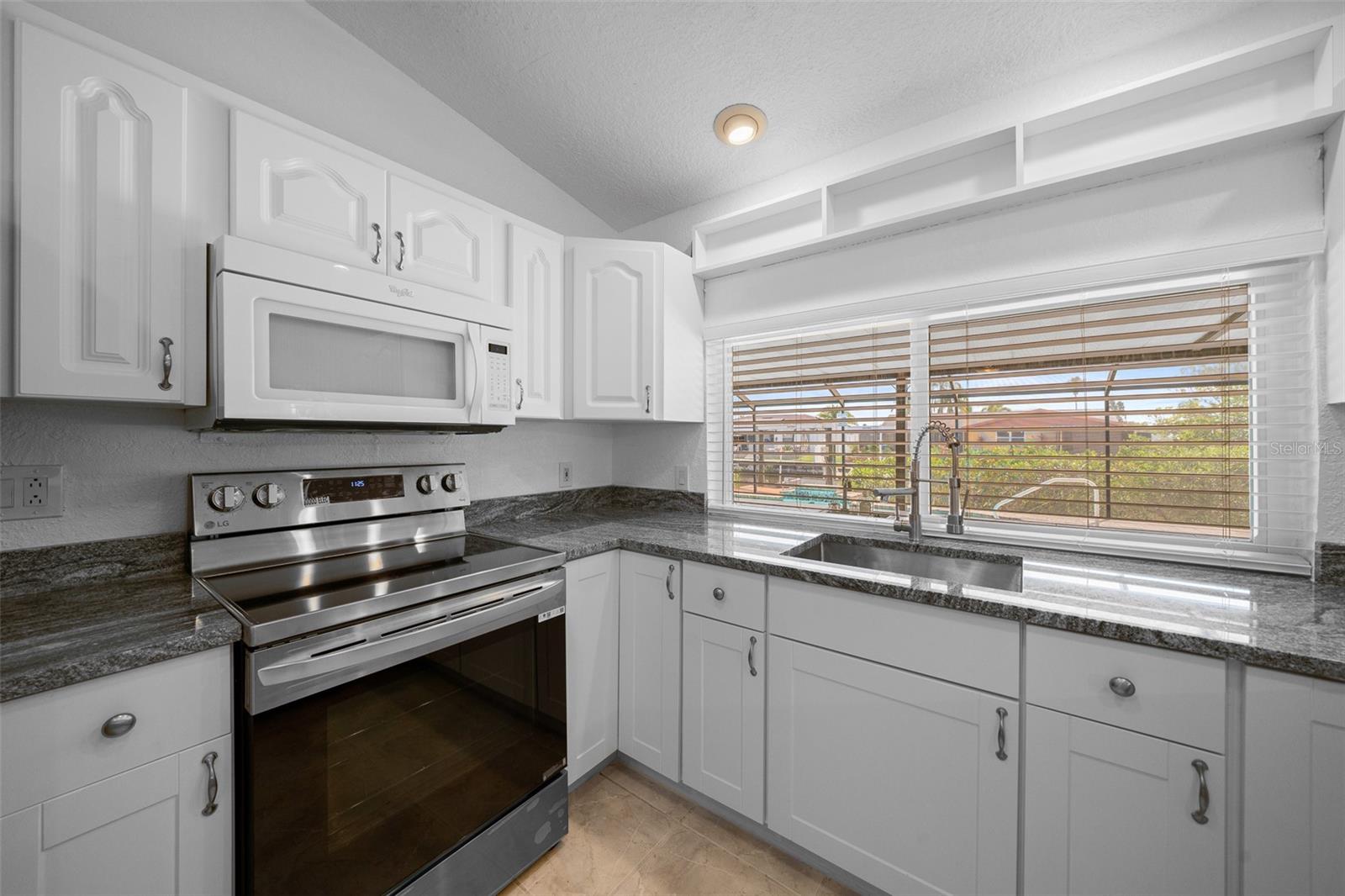Image 11 of 43 For 9810 San Sebastian Way