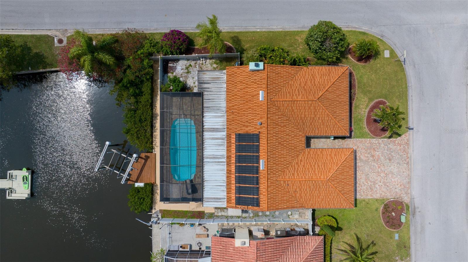 Image 39 of 43 For 9810 San Sebastian Way