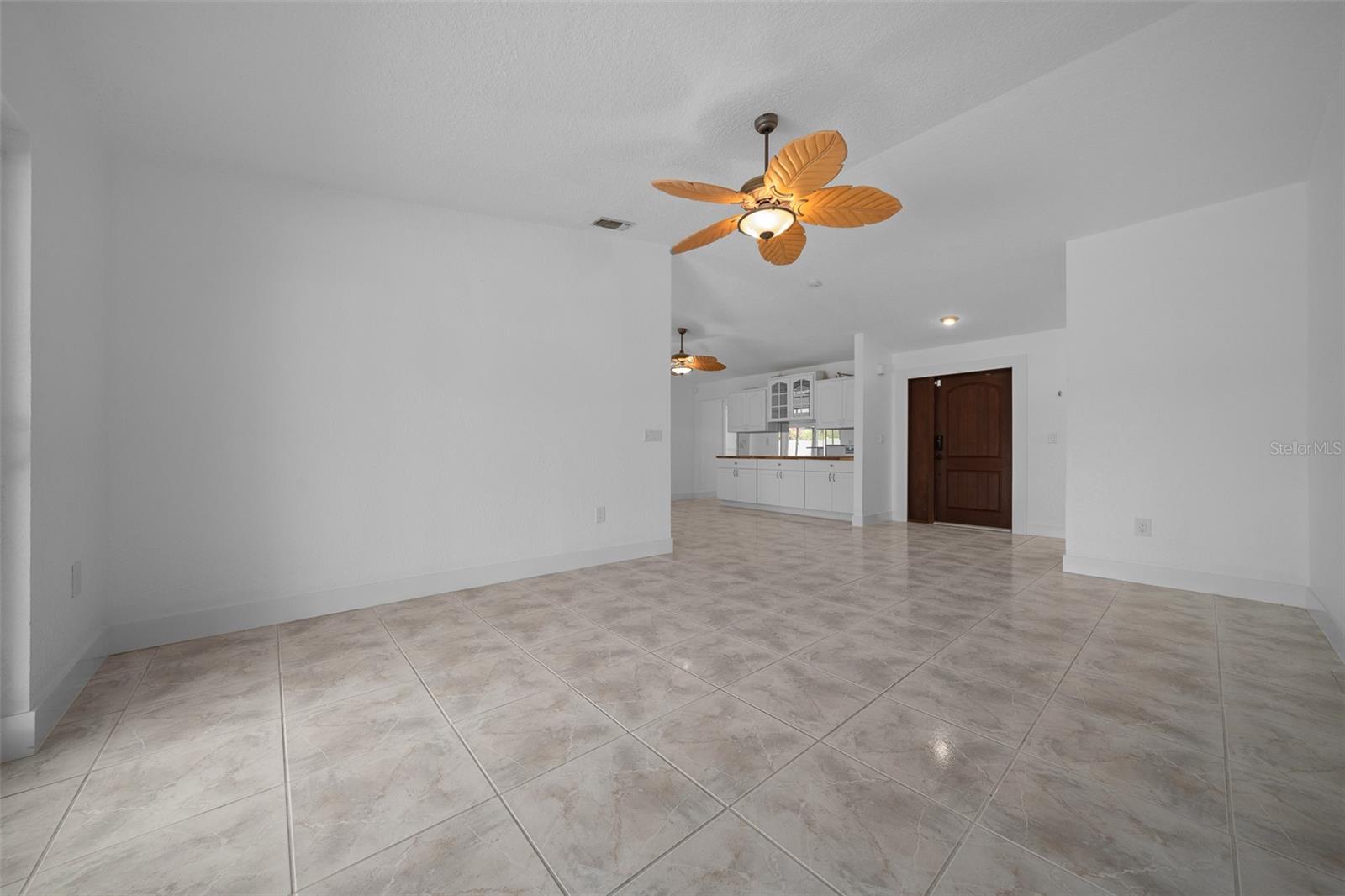Image 9 of 43 For 9810 San Sebastian Way