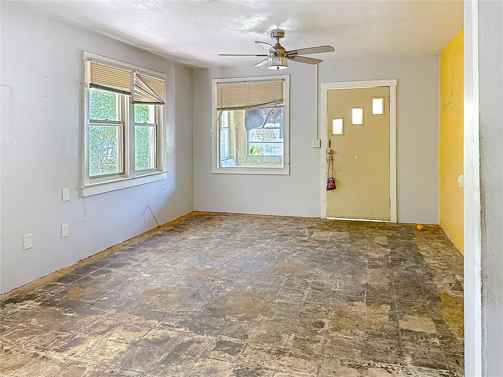 Image 13 of 41 For 1324 4th Avenue