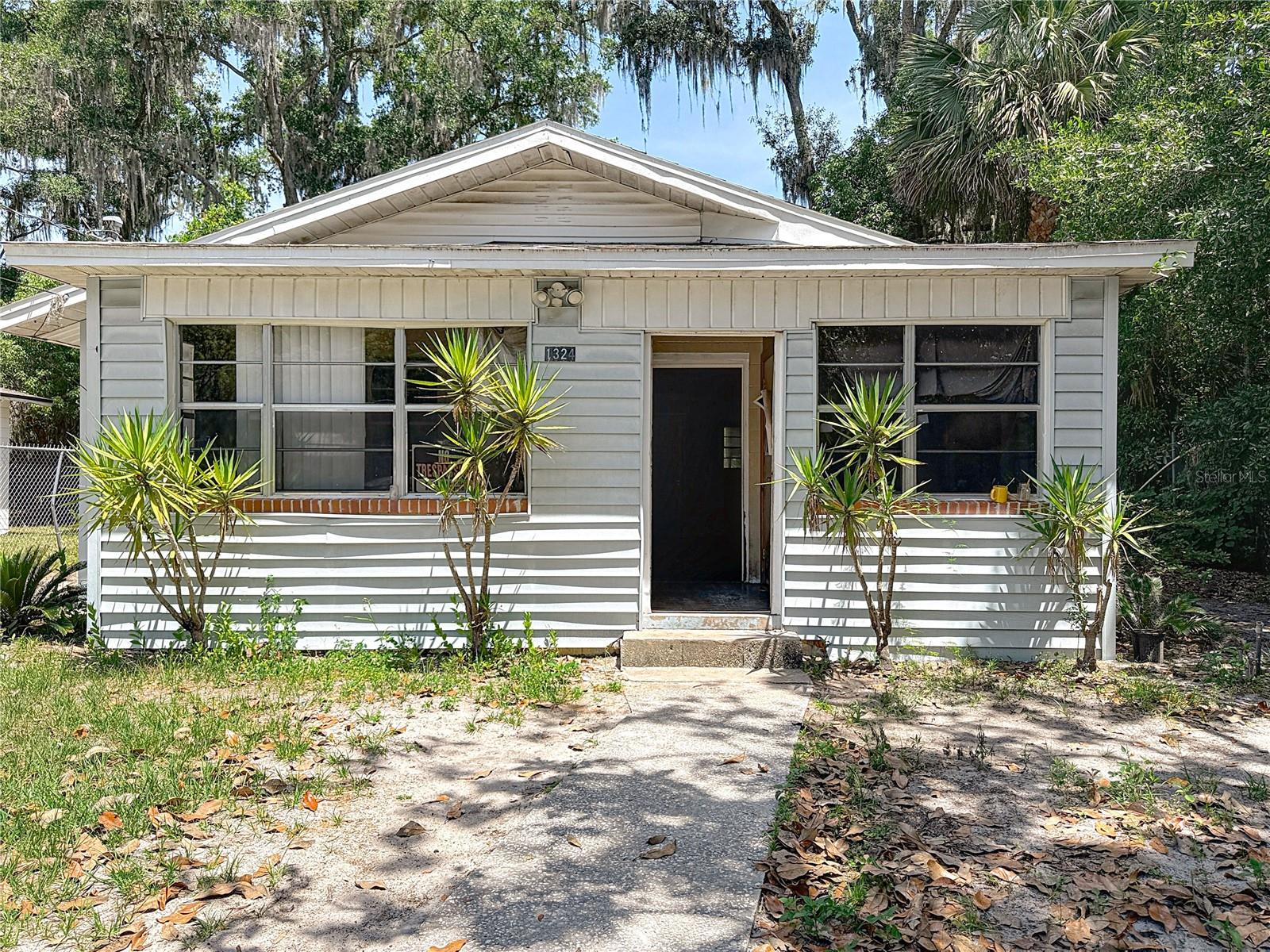 Image 4 of 41 For 1324 4th Avenue