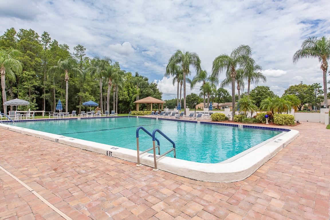 Listing photo id 34 for 9334 Whitstone Court