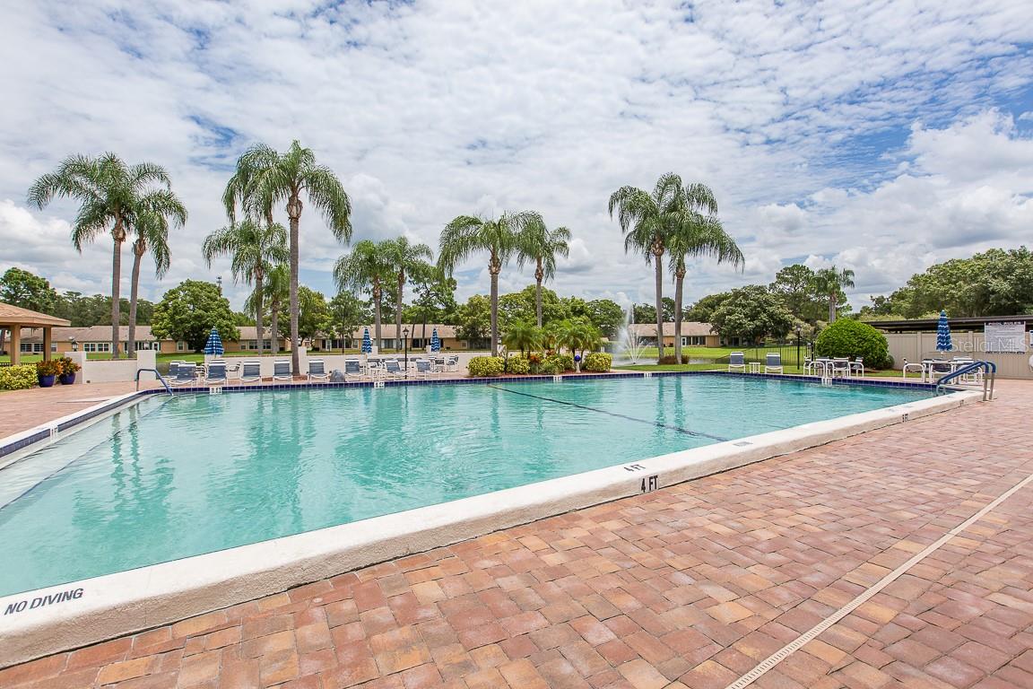 Listing photo id 35 for 9334 Whitstone Court