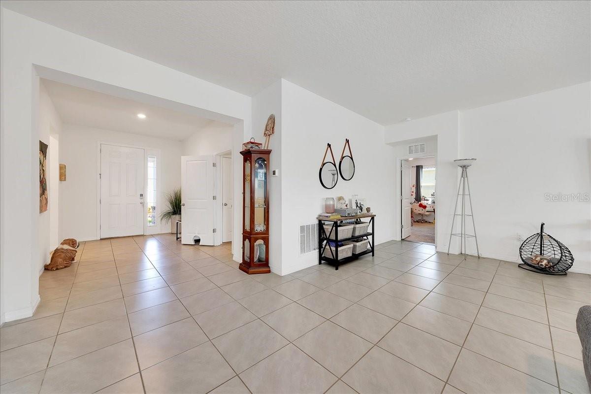 Image 10 of 45 For 13454 Golden Lime Ave