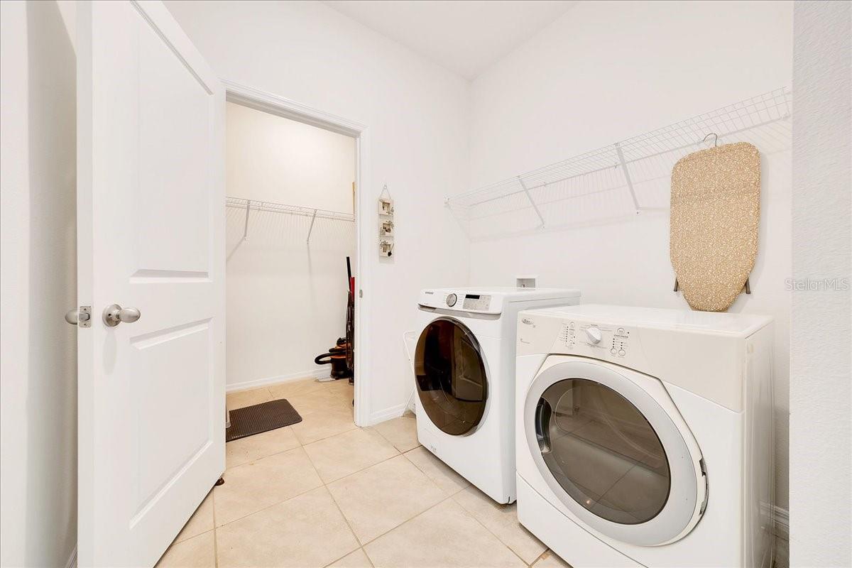Image 12 of 45 For 13454 Golden Lime Ave