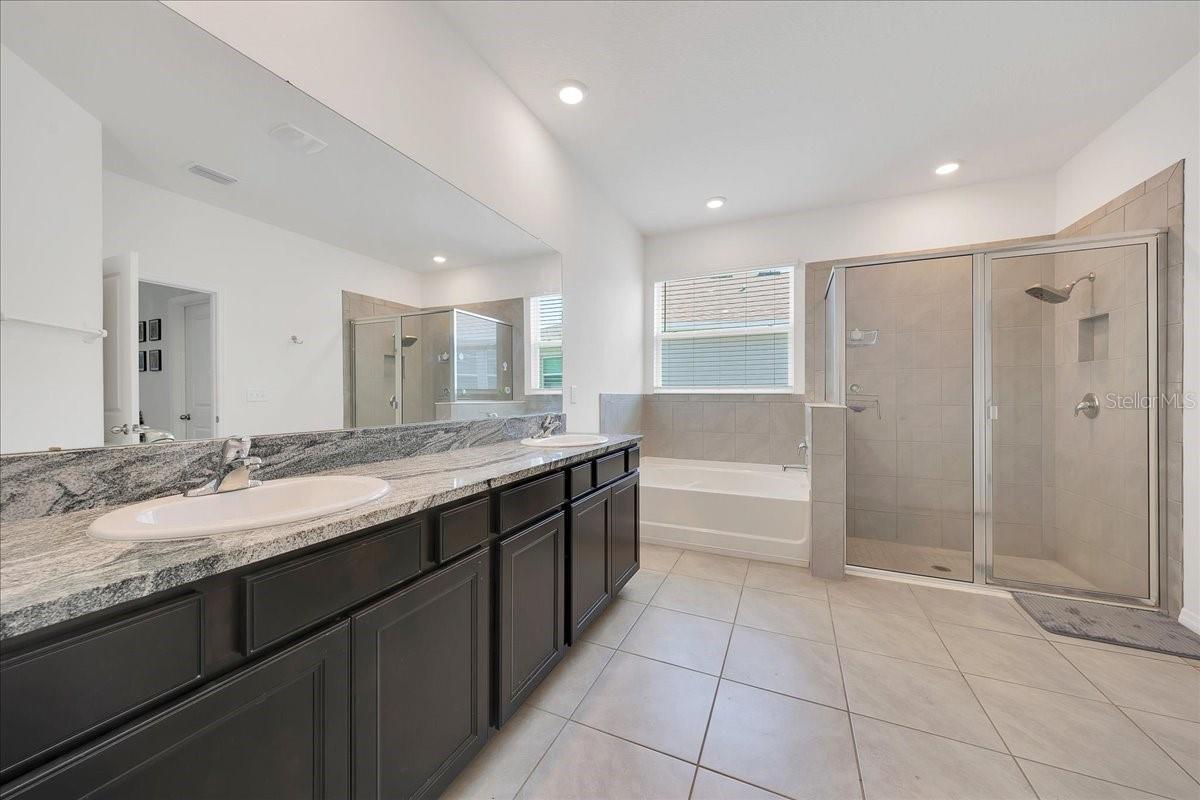 Image 29 of 45 For 13454 Golden Lime Ave