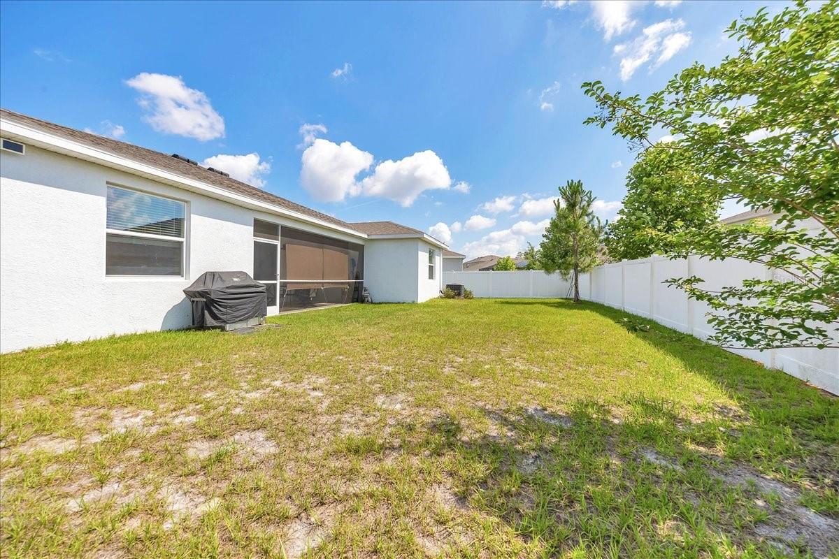 Image 39 of 45 For 13454 Golden Lime Ave