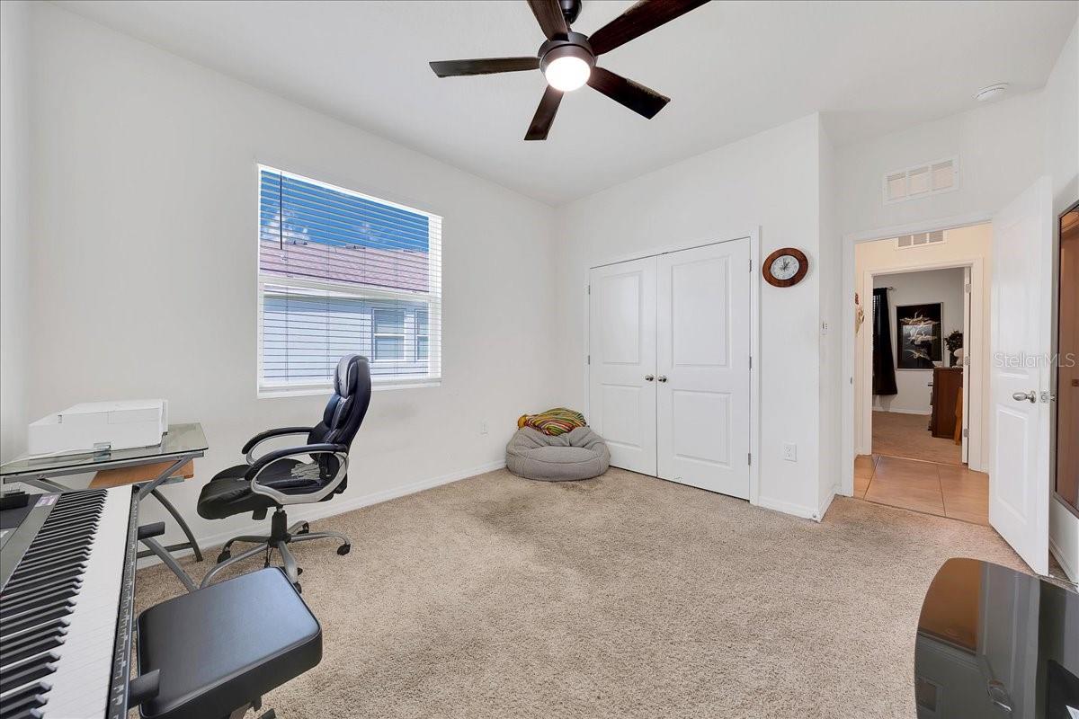 Image 6 of 45 For 13454 Golden Lime Ave