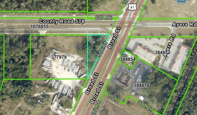 Listing photo id 0 for Broad Street