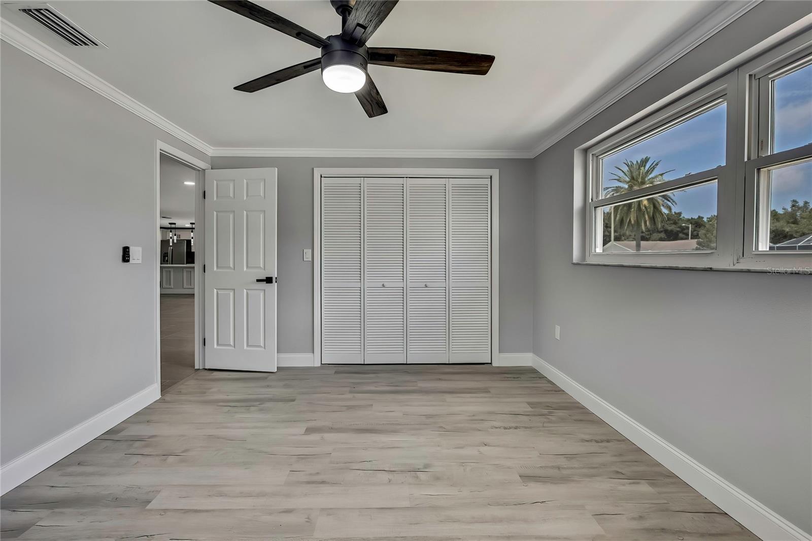 Image 32 of 68 For 6306 Aberdeen Avenue