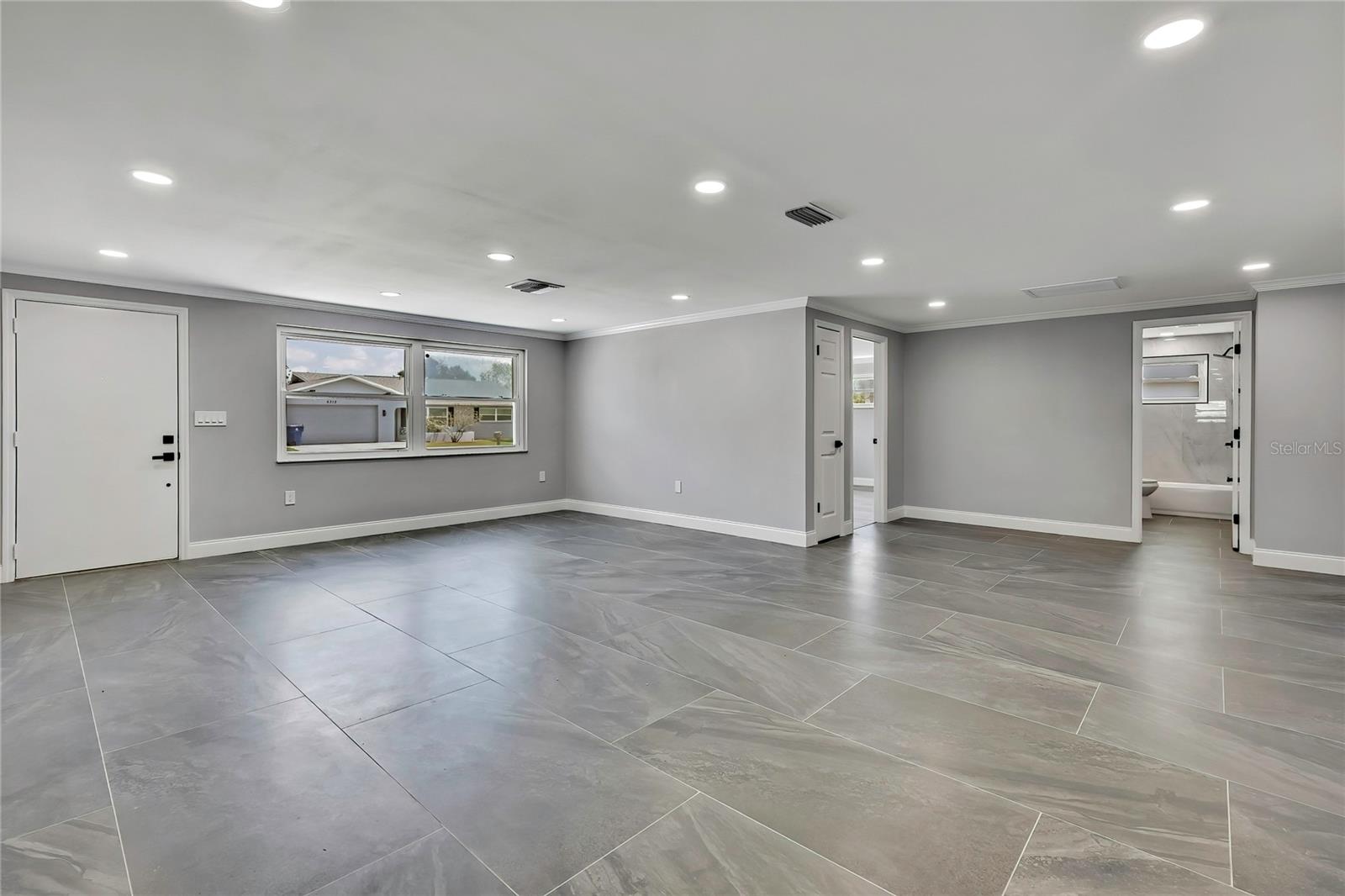 Image 8 of 68 For 6306 Aberdeen Avenue