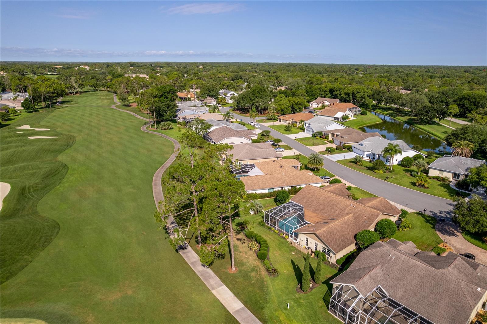 Listing photo id 31 for 8132 Summersong Court