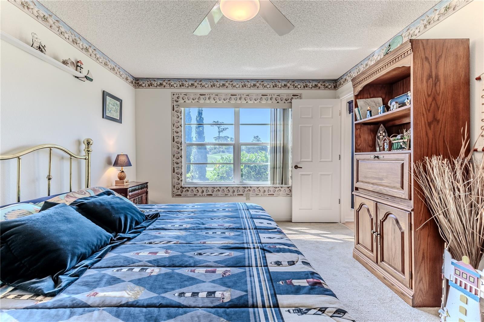 Listing photo id 48 for 8132 Summersong Court