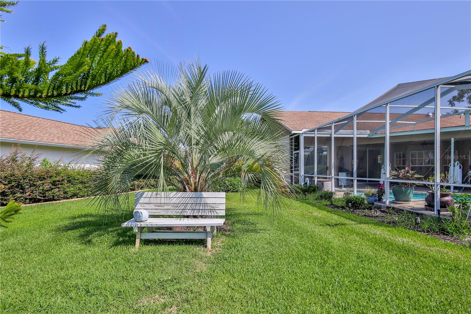 Listing photo id 72 for 8132 Summersong Court