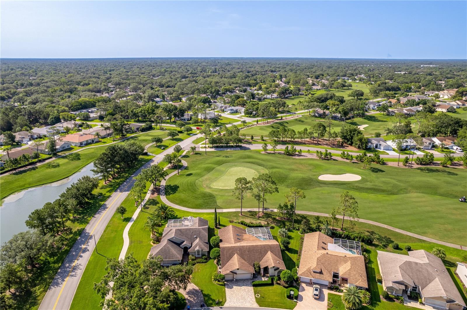 Listing photo id 82 for 8132 Summersong Court