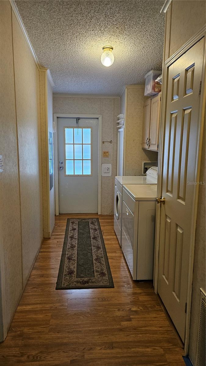 Image 20 of 49 For 18062 Carrolwood Drive