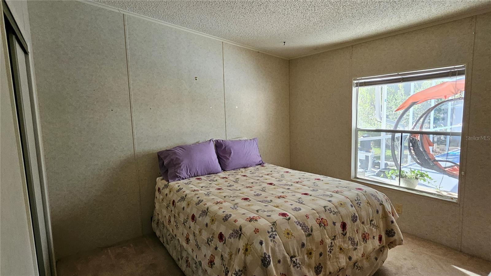Image 27 of 49 For 18062 Carrolwood Drive