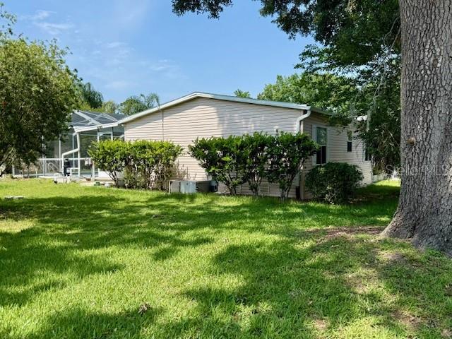 Image 36 of 49 For 18062 Carrolwood Drive