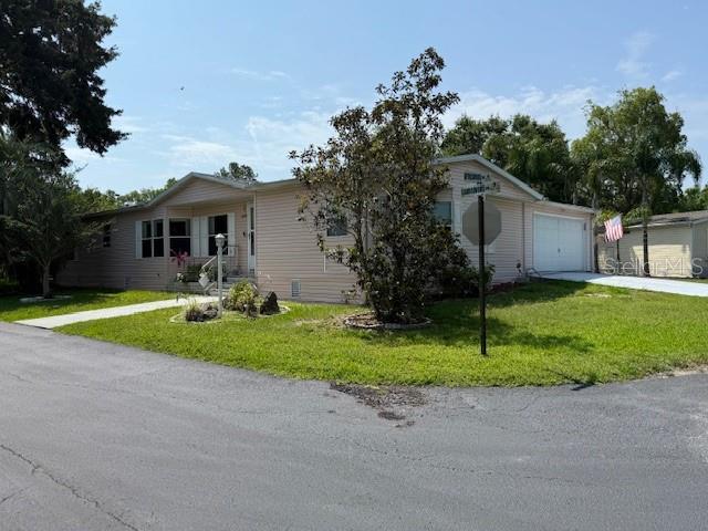 Image 37 of 49 For 18062 Carrolwood Drive