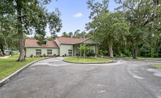 Image 45 of 49 For 18062 Carrolwood Drive