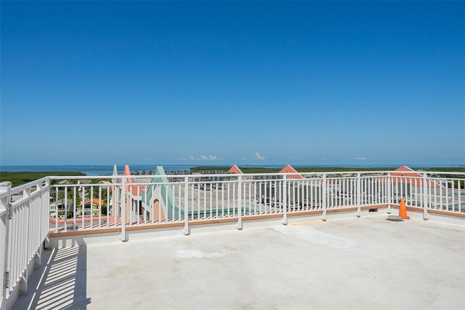 Image 42 of 58 For 4516 Seagull Drive 810