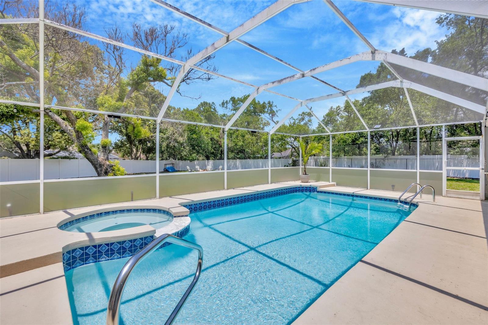 Image 3 of 61 For 11291 Countrywood Court