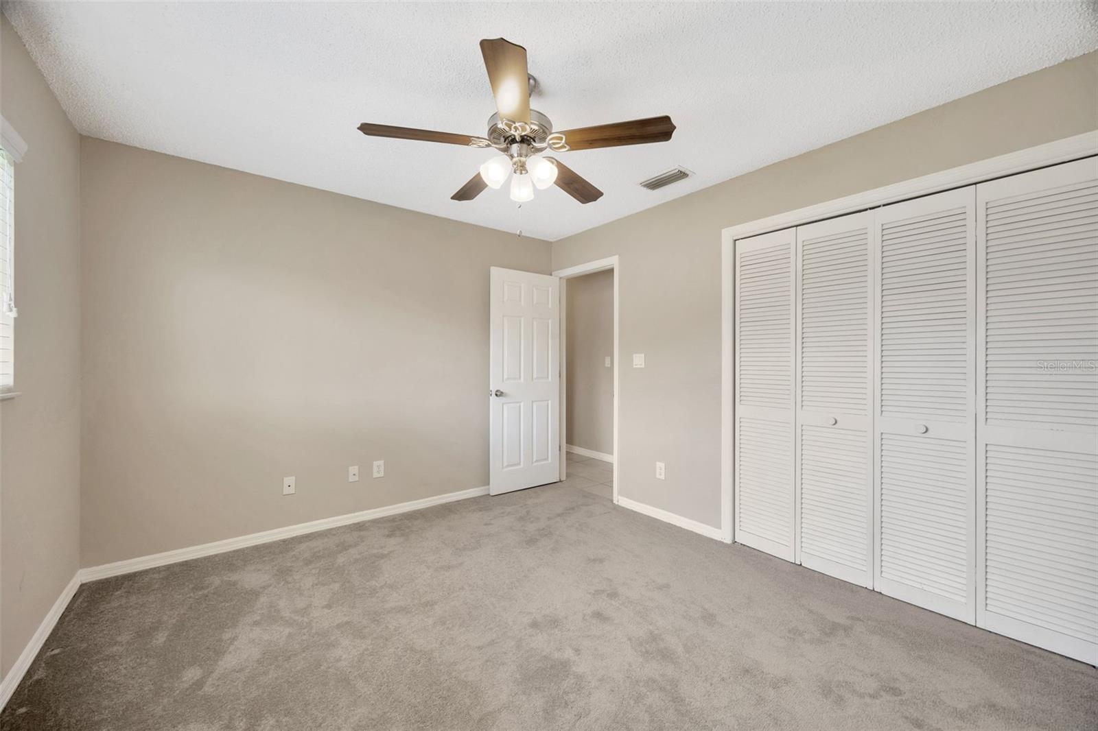 Image 39 of 61 For 11291 Countrywood Court