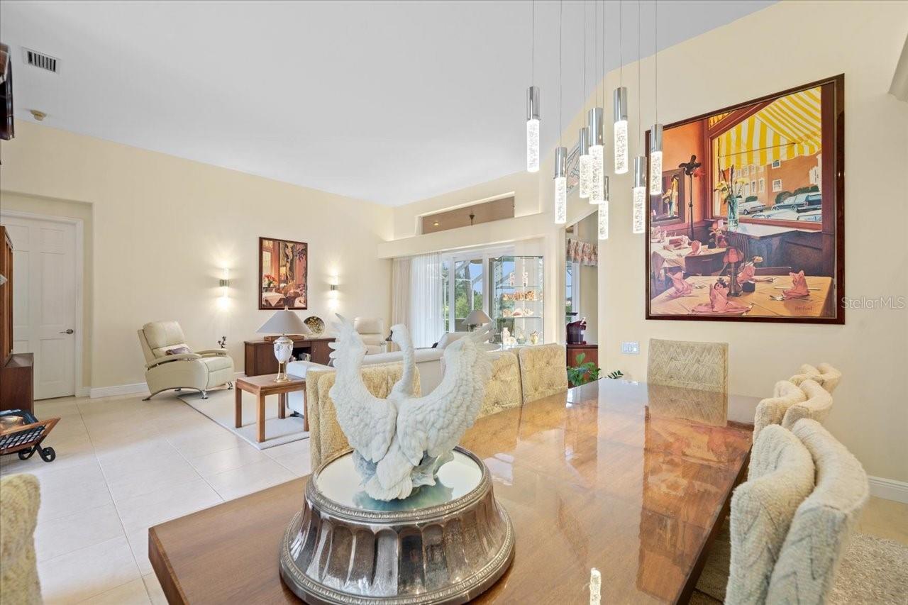 Listing photo id 9 for 9161 Southern Comfort Court