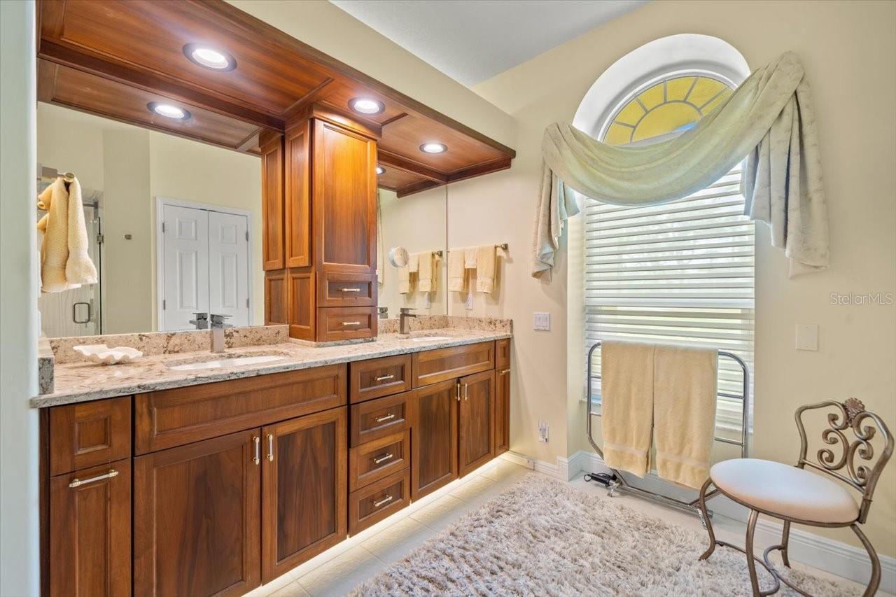 Listing photo id 34 for 9161 Southern Comfort Court