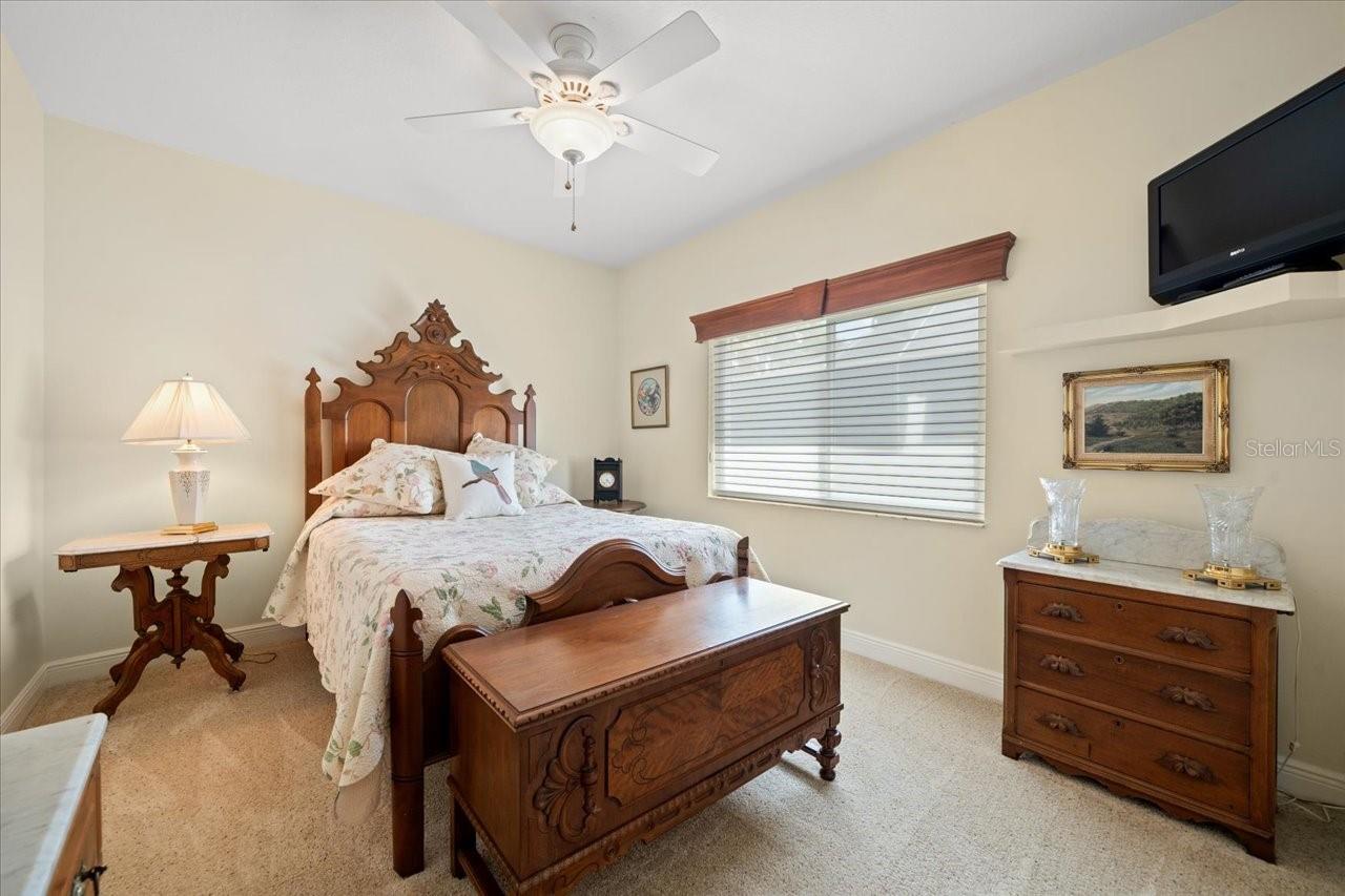Listing photo id 40 for 9161 Southern Comfort Court