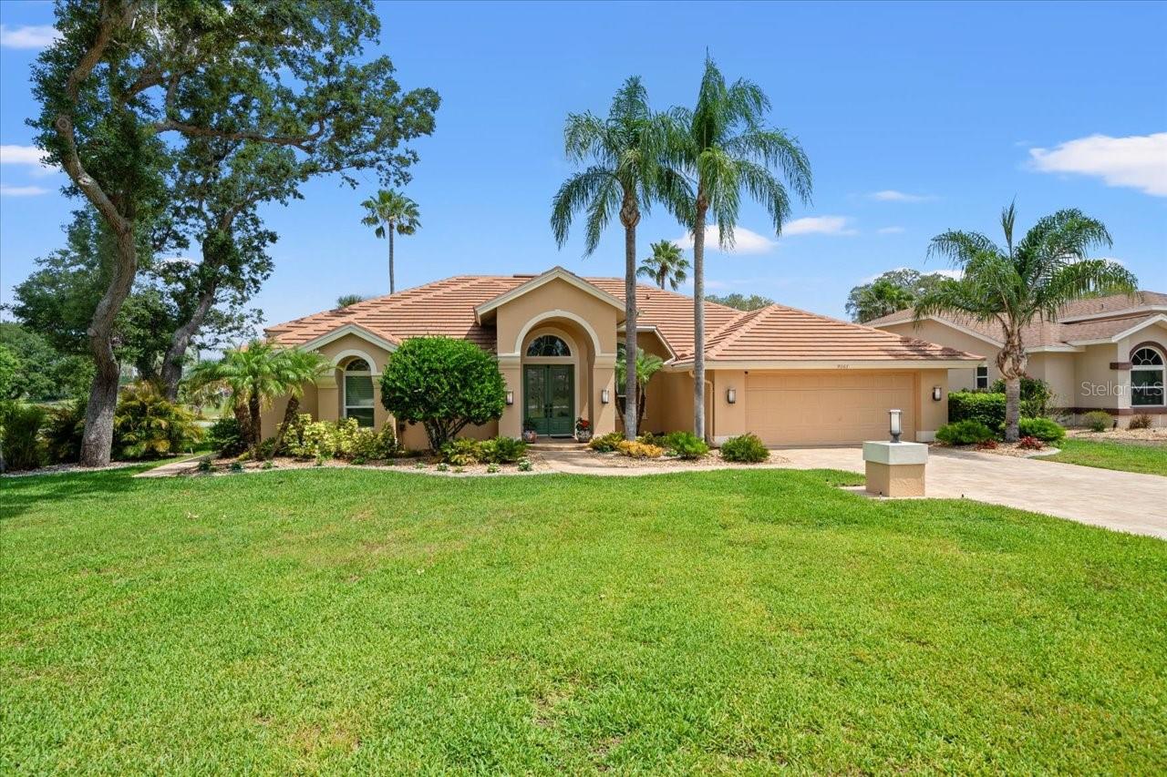 Listing photo id 3 for 9161 Southern Comfort Court