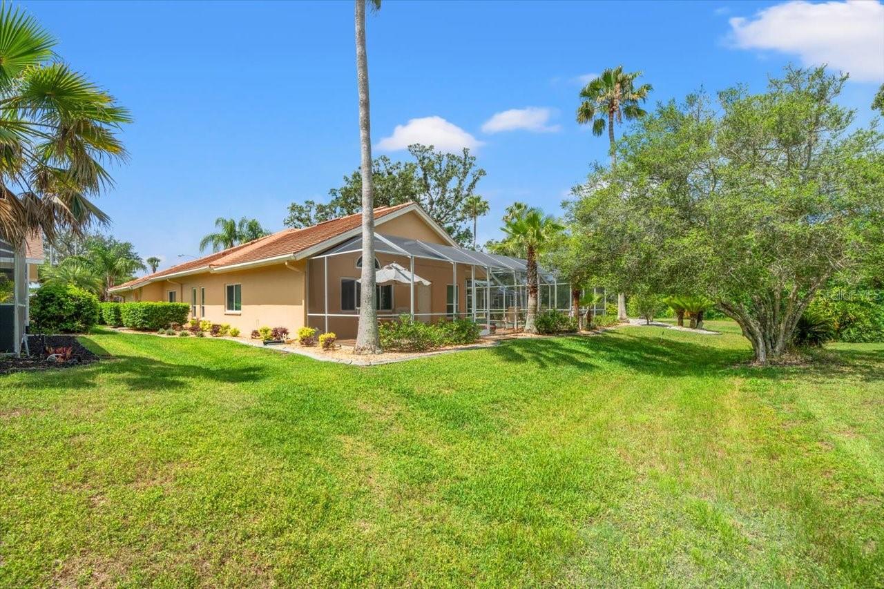 Listing photo id 60 for 9161 Southern Comfort Court
