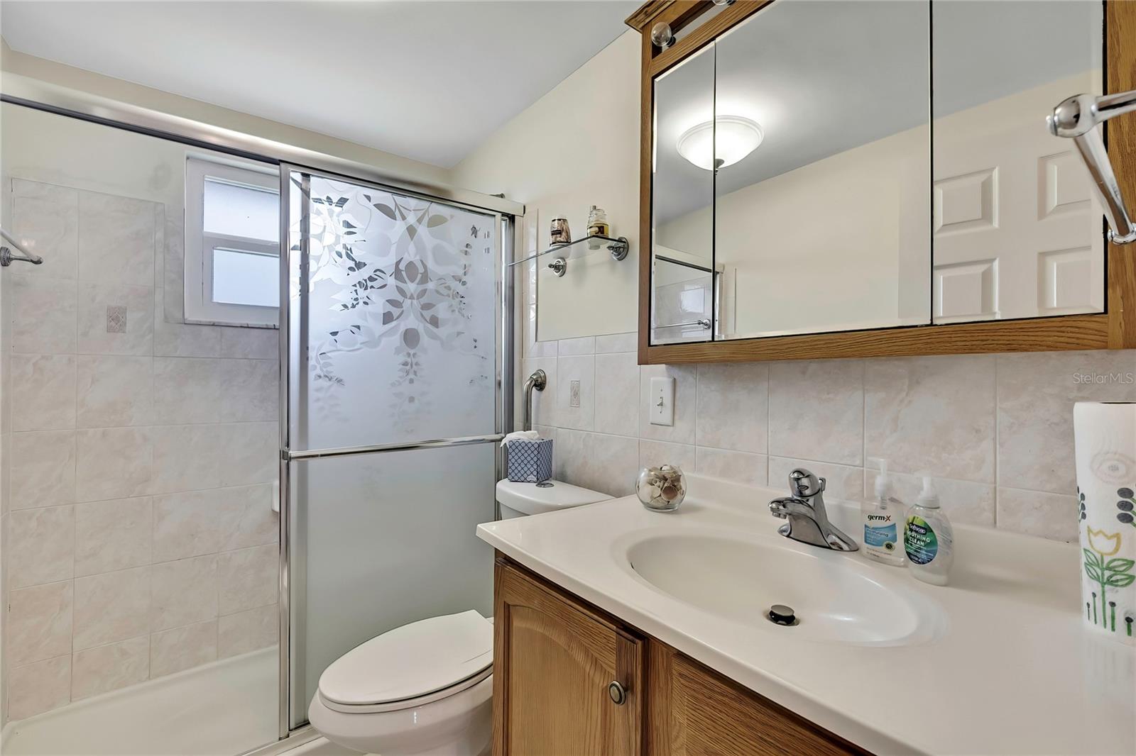 Listing photo id 18 for 12637 2nd Isle