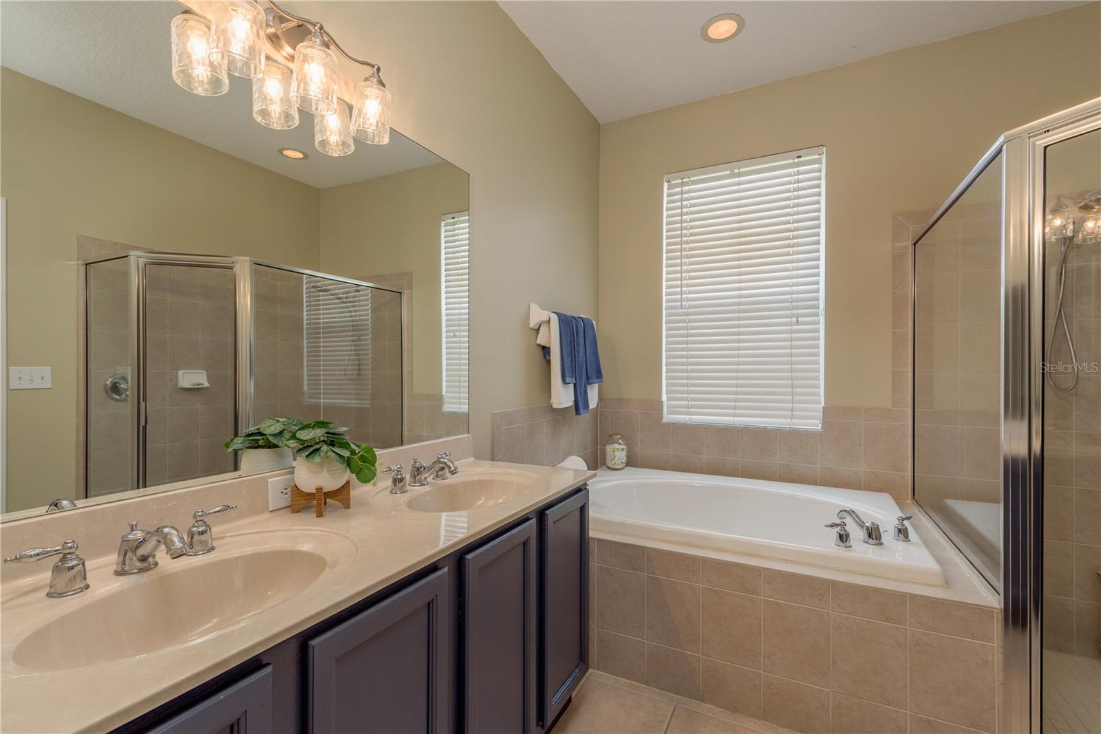 Image 22 of 46 For 2526 Brinley Drive